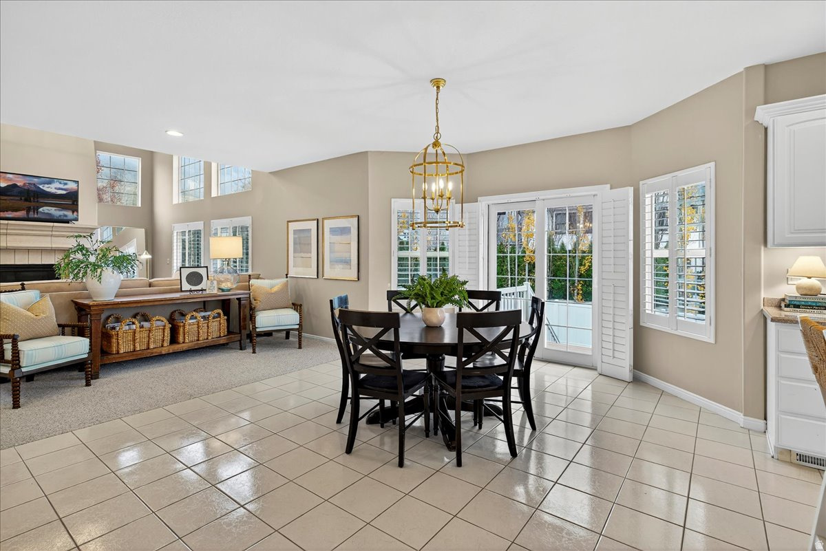 BELLA VISTA - Residential