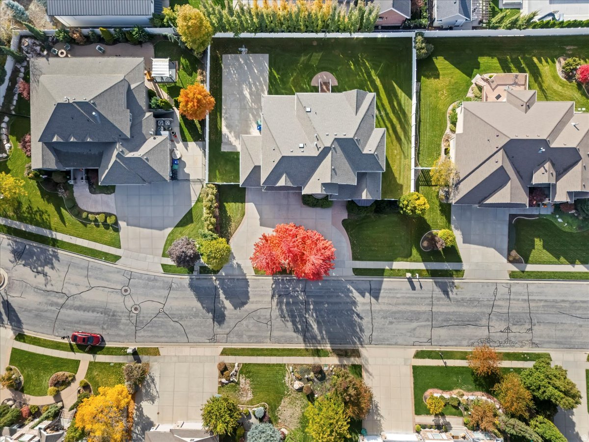 BELLA VISTA - Residential