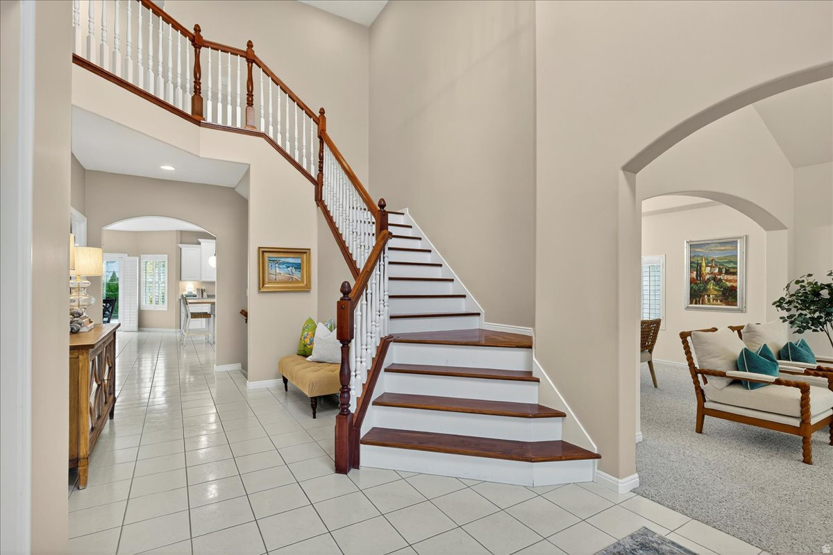 BELLA VISTA - Residential