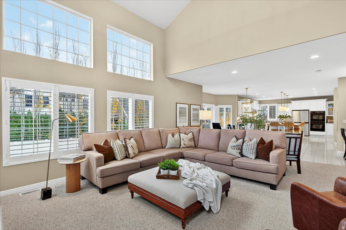 BELLA VISTA - Residential