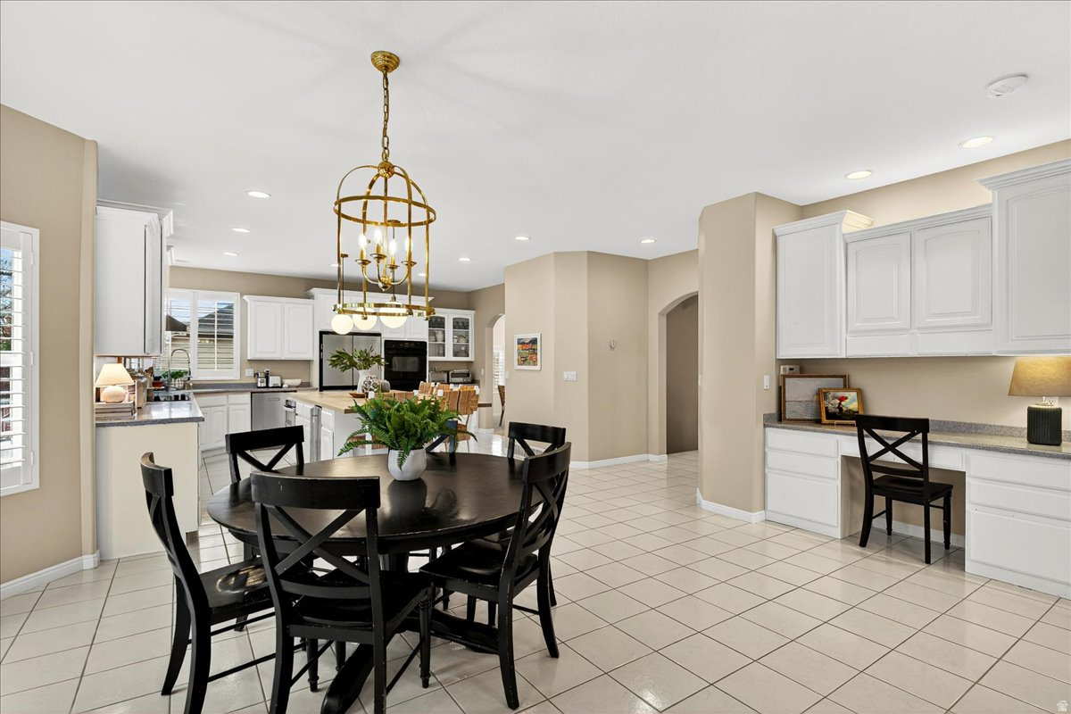 BELLA VISTA - Residential