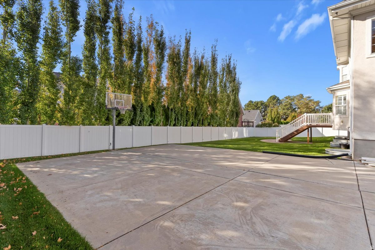 BELLA VISTA - Residential