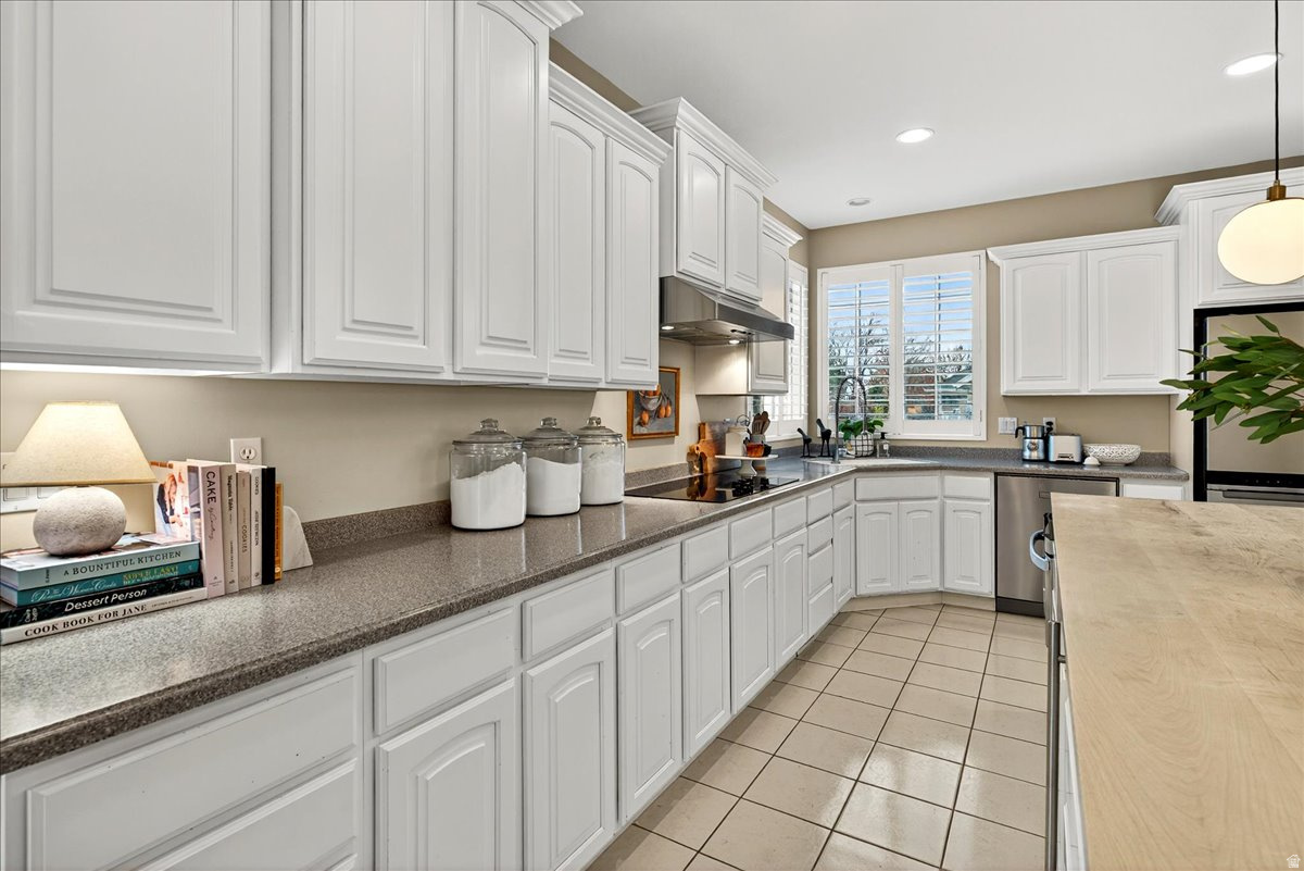 BELLA VISTA - Residential