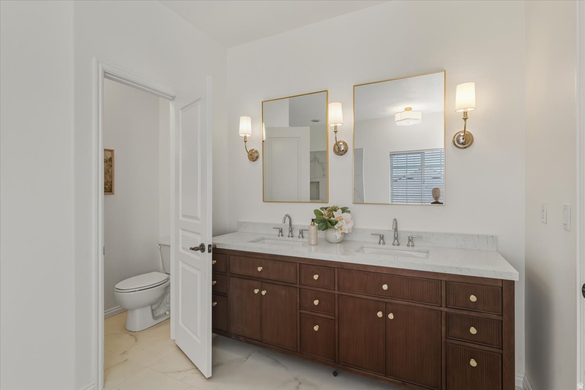 BELLA VISTA - Residential