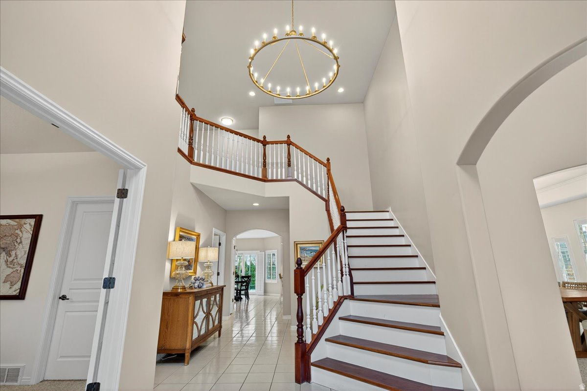 BELLA VISTA - Residential