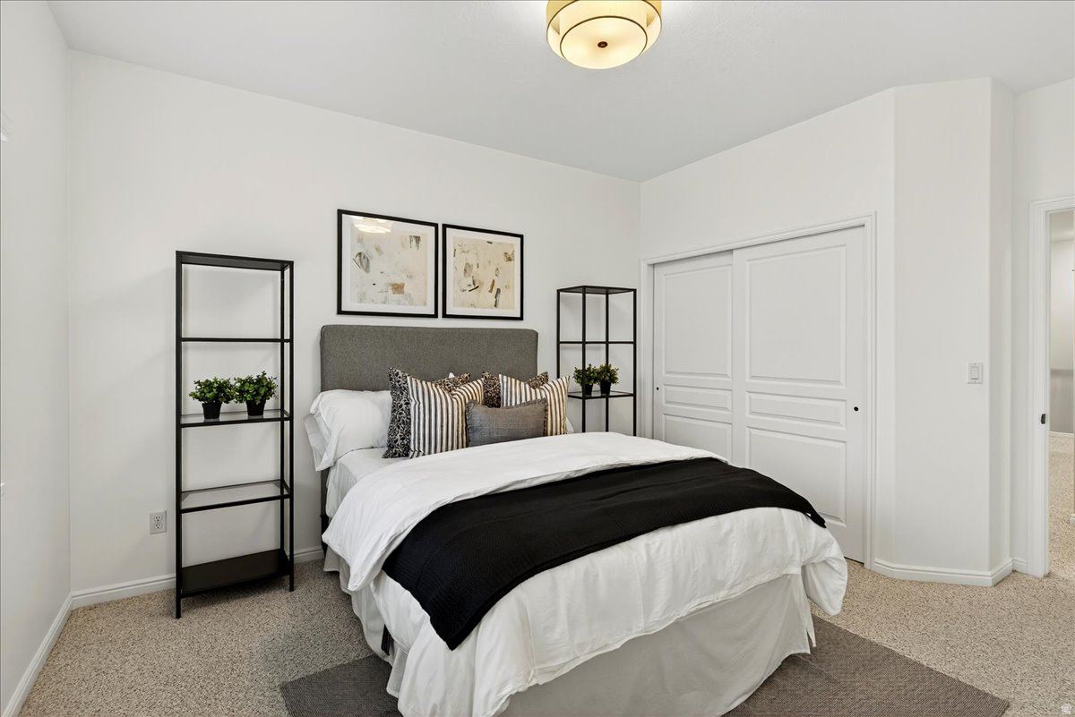 BELLA VISTA - Residential