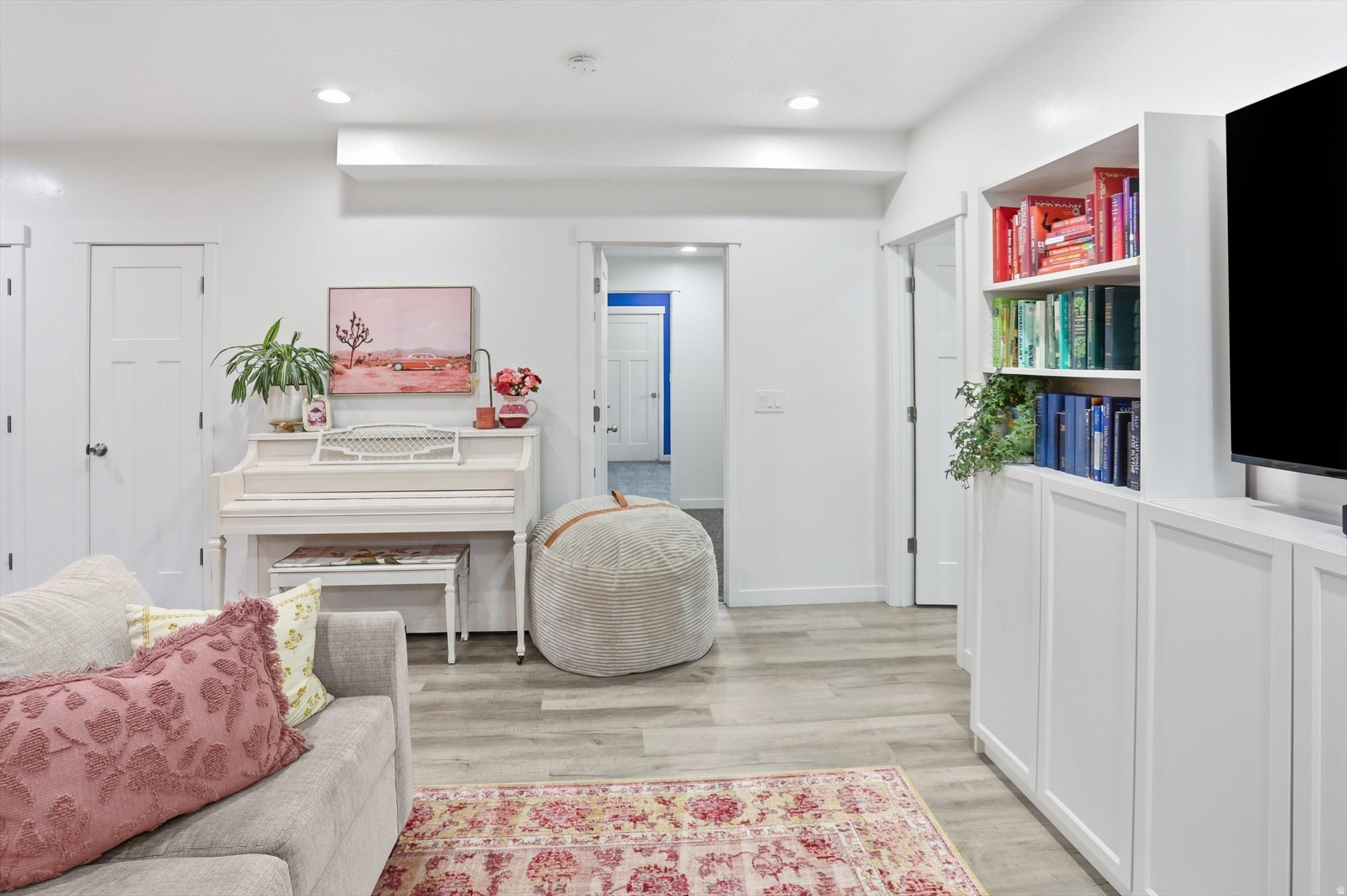 THE HAMPTONS - Residential