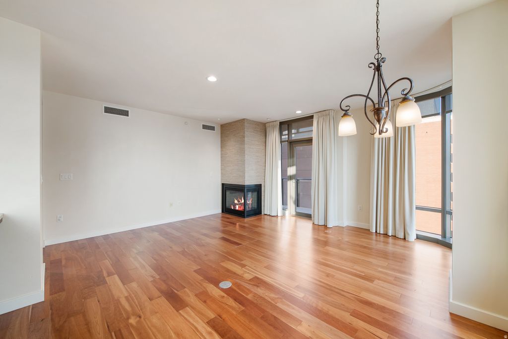 Photo of 99 W SOUTH TEMPLE ST S #902, Salt Lake City, UT 84101 (MLS # 2137688)