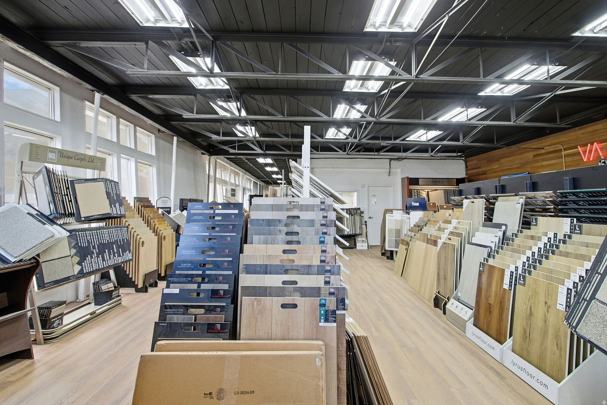 BECK - Commercial Sale