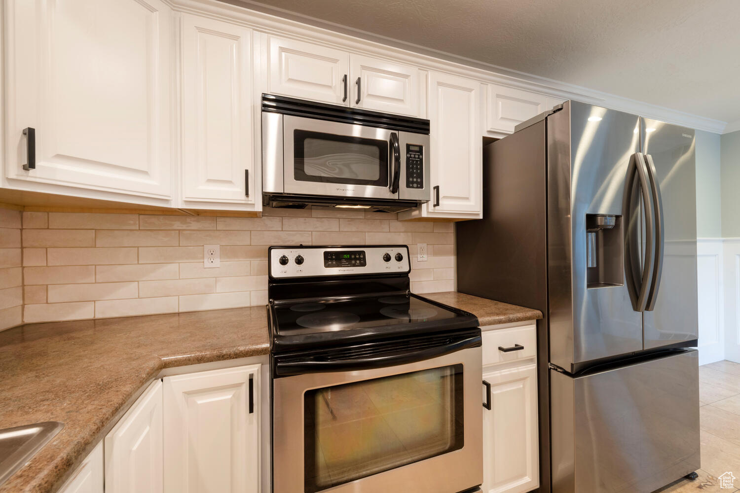 HILLCREST CONDO - Residential