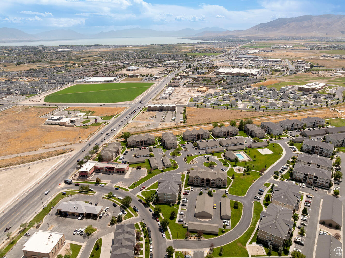 HILLCREST CONDO - Residential