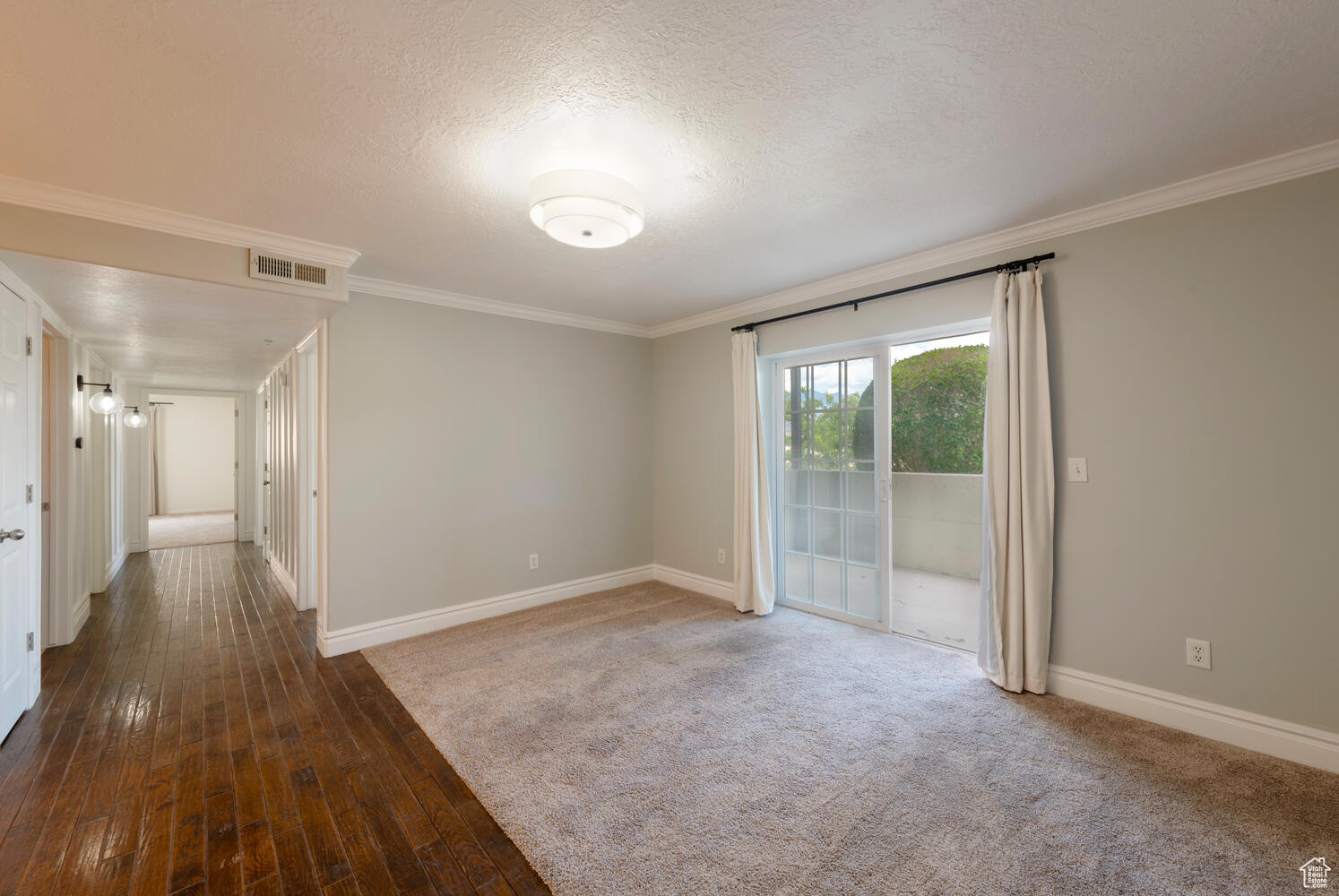 HILLCREST CONDO - Residential