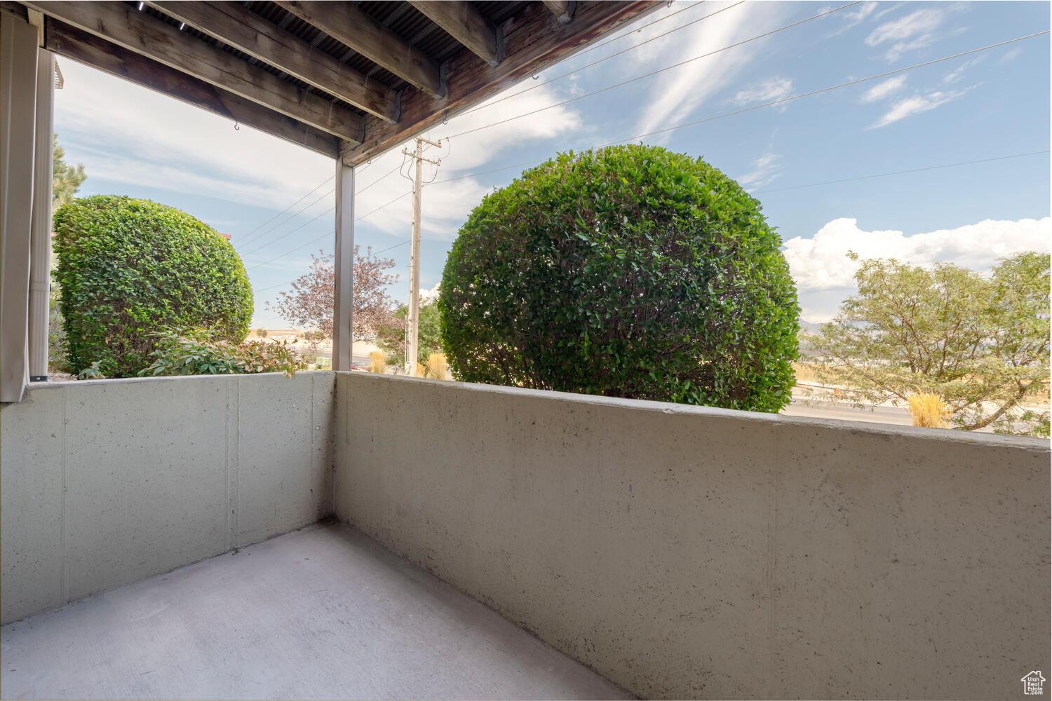 HILLCREST CONDO - Residential