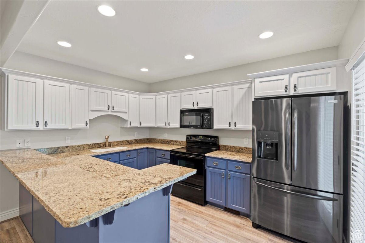 HIGHLAND MEADOW - Residential