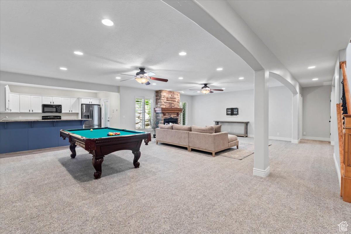 HIGHLAND MEADOW - Residential