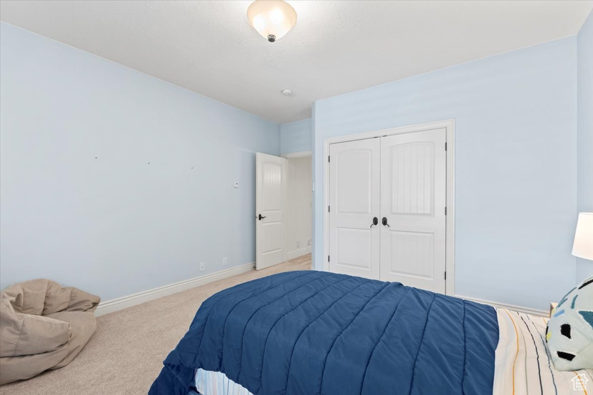 HIGHLAND MEADOW - Residential