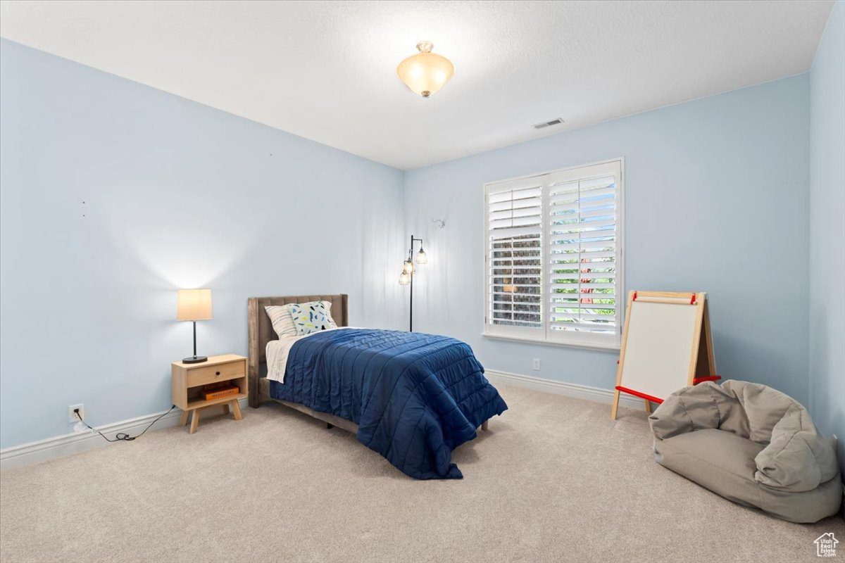 HIGHLAND MEADOW - Residential