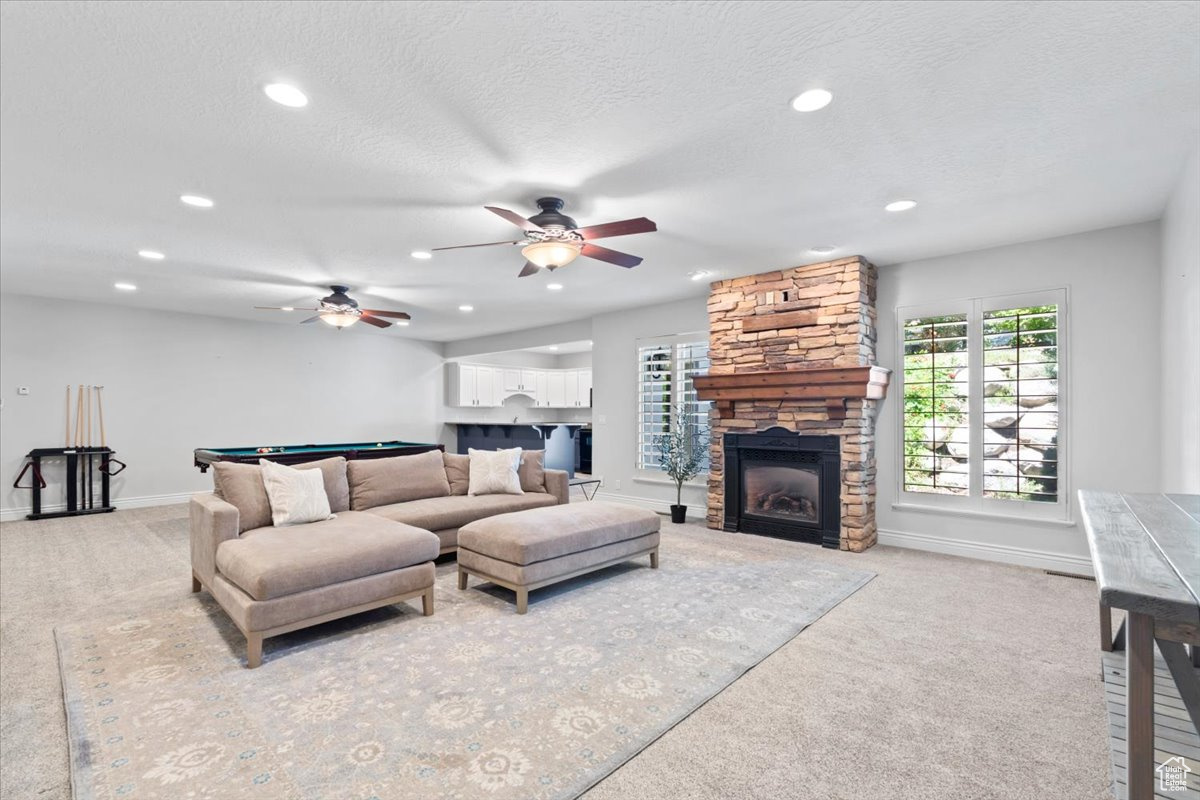 HIGHLAND MEADOW - Residential