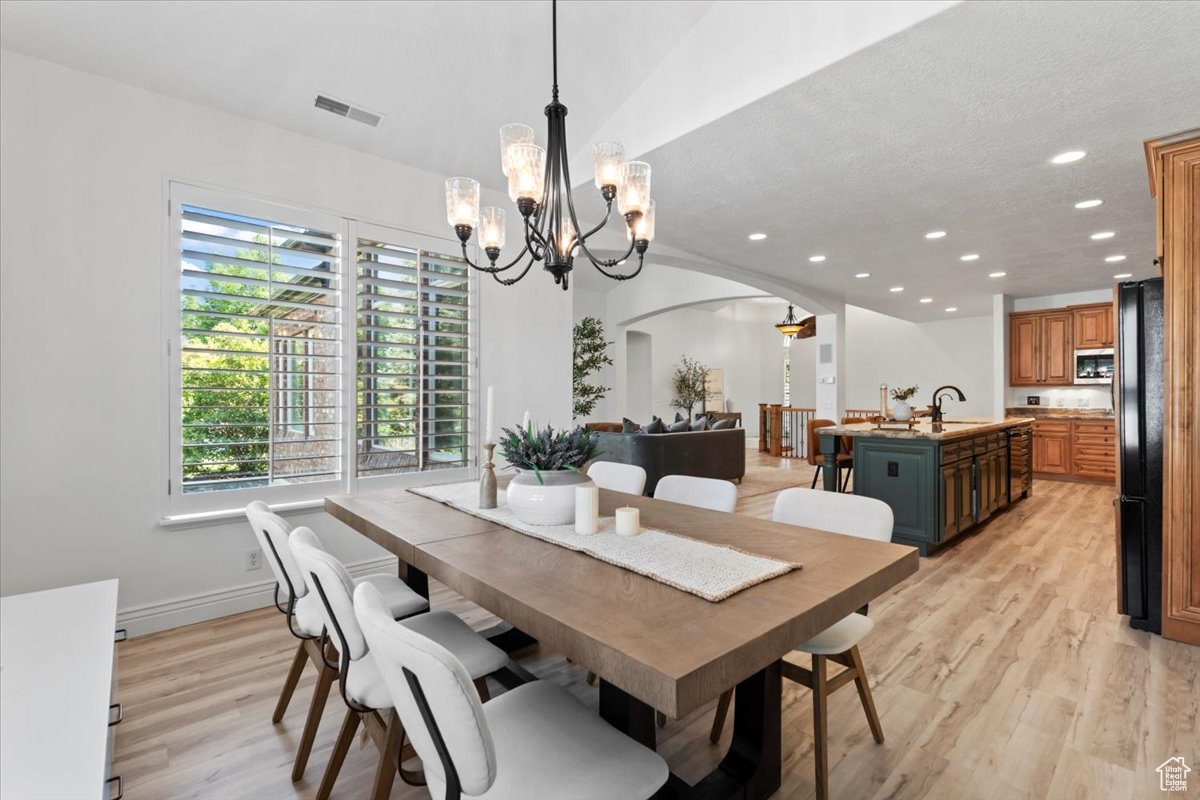 HIGHLAND MEADOW - Residential