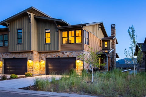 Townhouse For Sale - 11691 N Shoreline Dr<br/> Hideout, UT 84036
