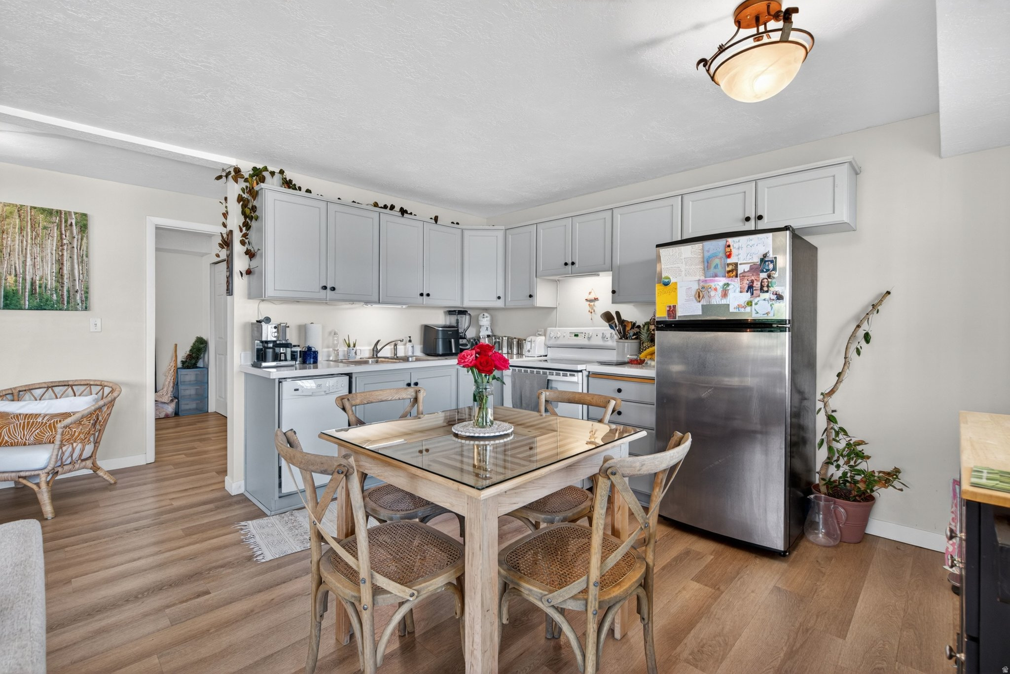 INTERLAKEN ESTATES - Residential