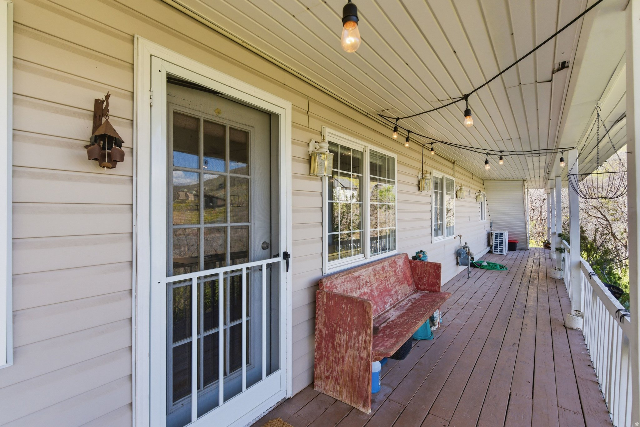 INTERLAKEN ESTATES - Residential