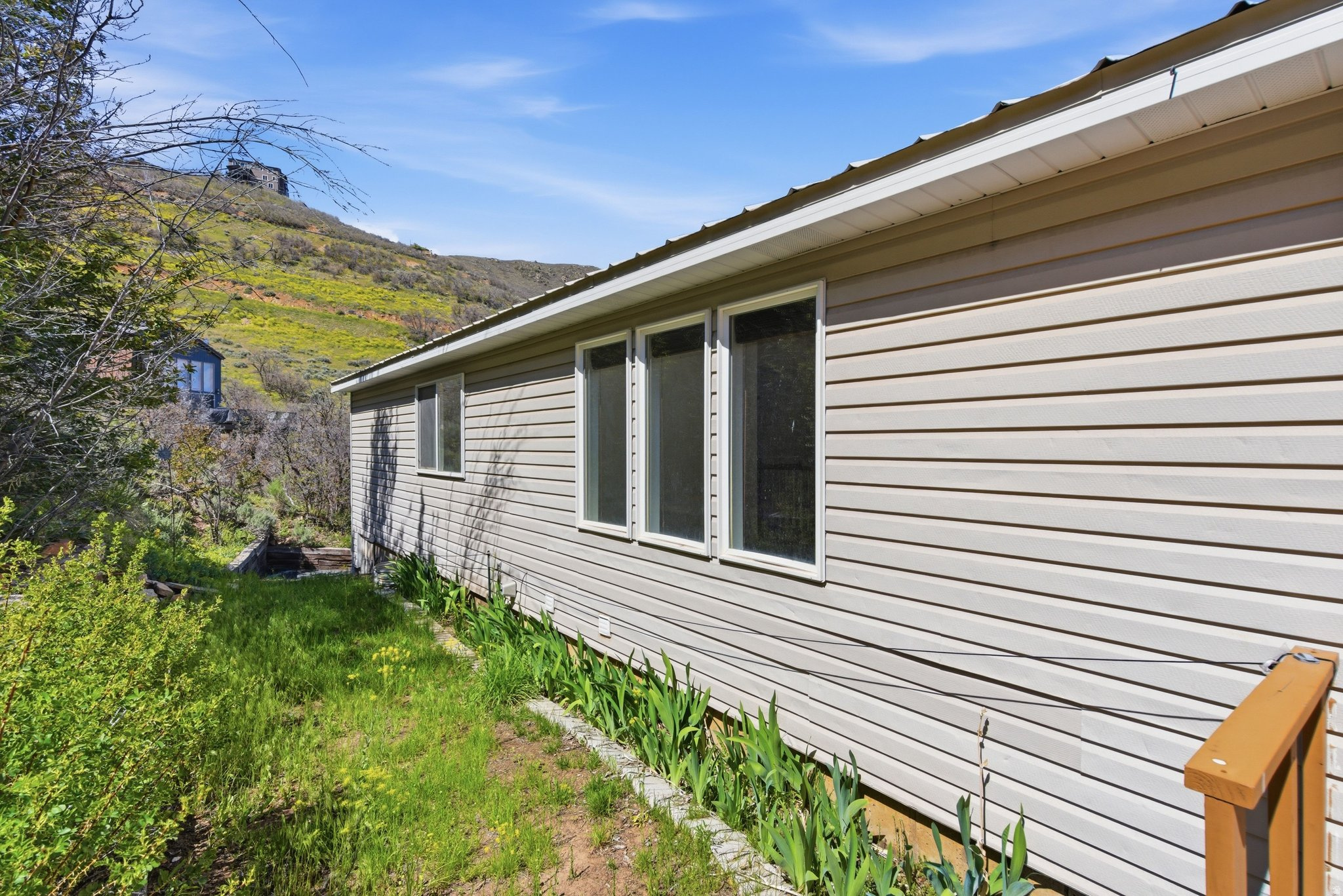 INTERLAKEN ESTATES - Residential