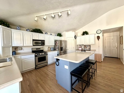 IVORY HIGHLANDS - Residential
