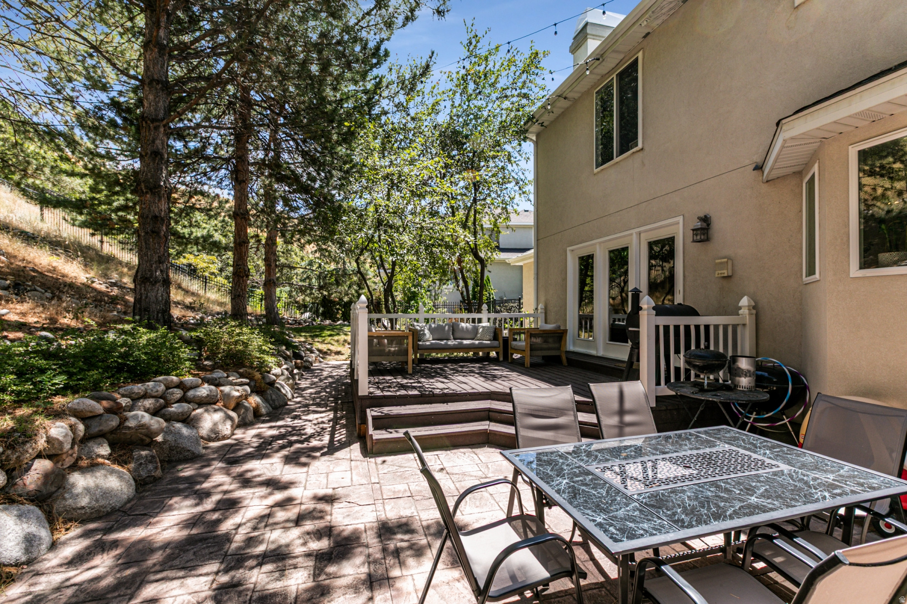 COBBLE COVE - Residential