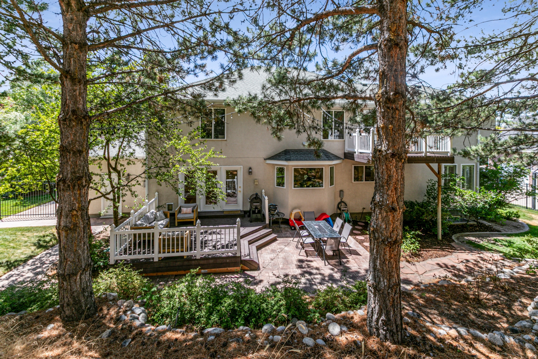 COBBLE COVE - Residential