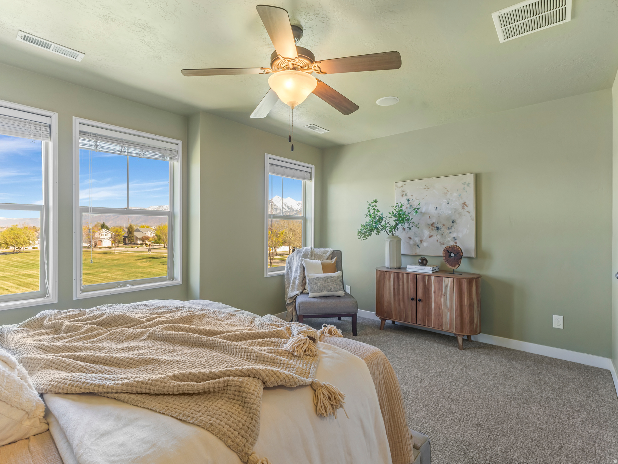 SUNFLOWER CROSSING - Residential