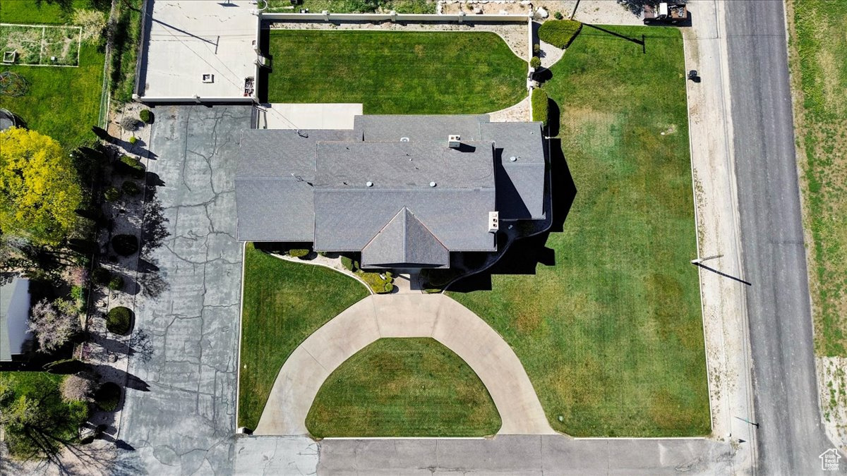 YOUNG PROPERTY - Residential