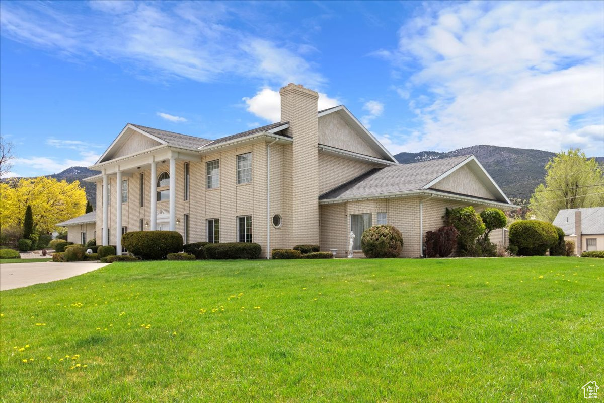 YOUNG PROPERTY - Residential