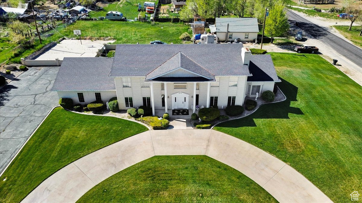 YOUNG PROPERTY - Residential