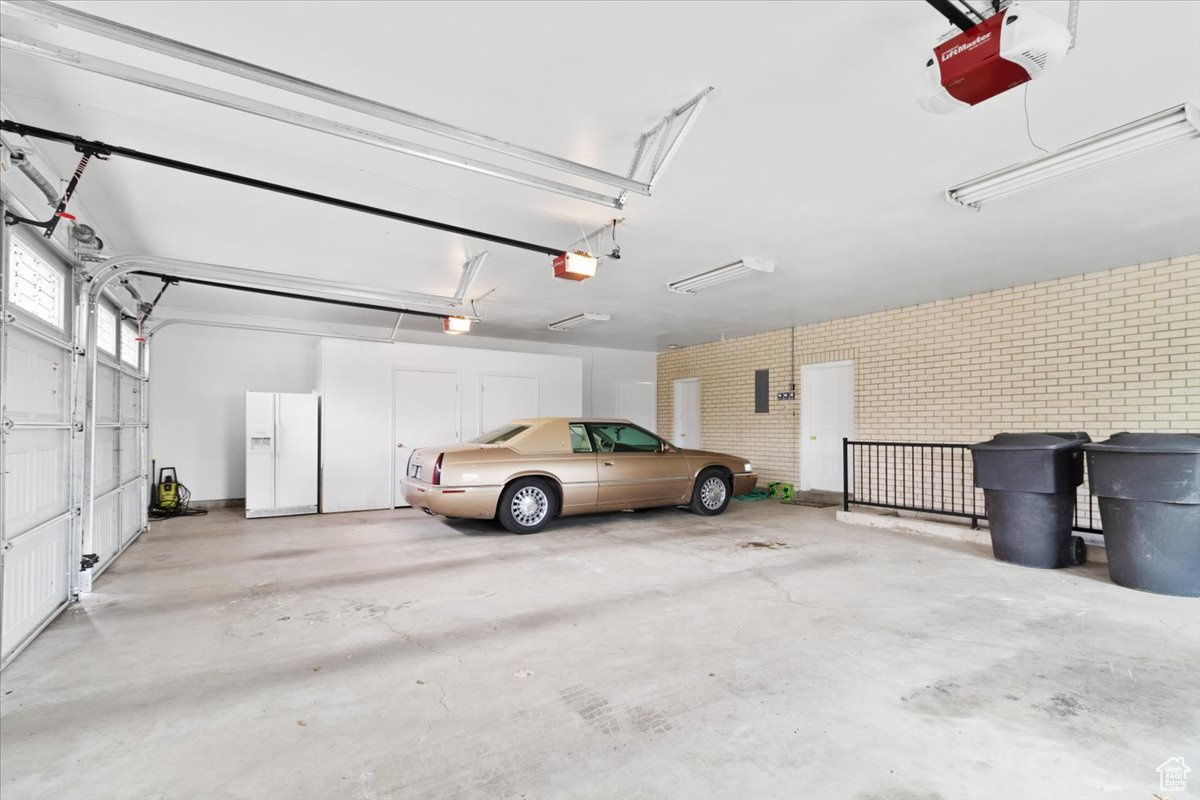 YOUNG PROPERTY - Residential