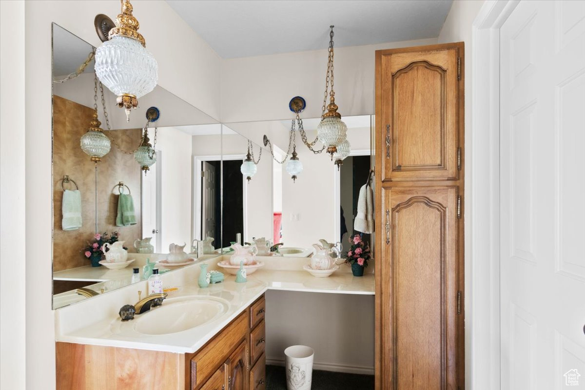 YOUNG PROPERTY - Residential