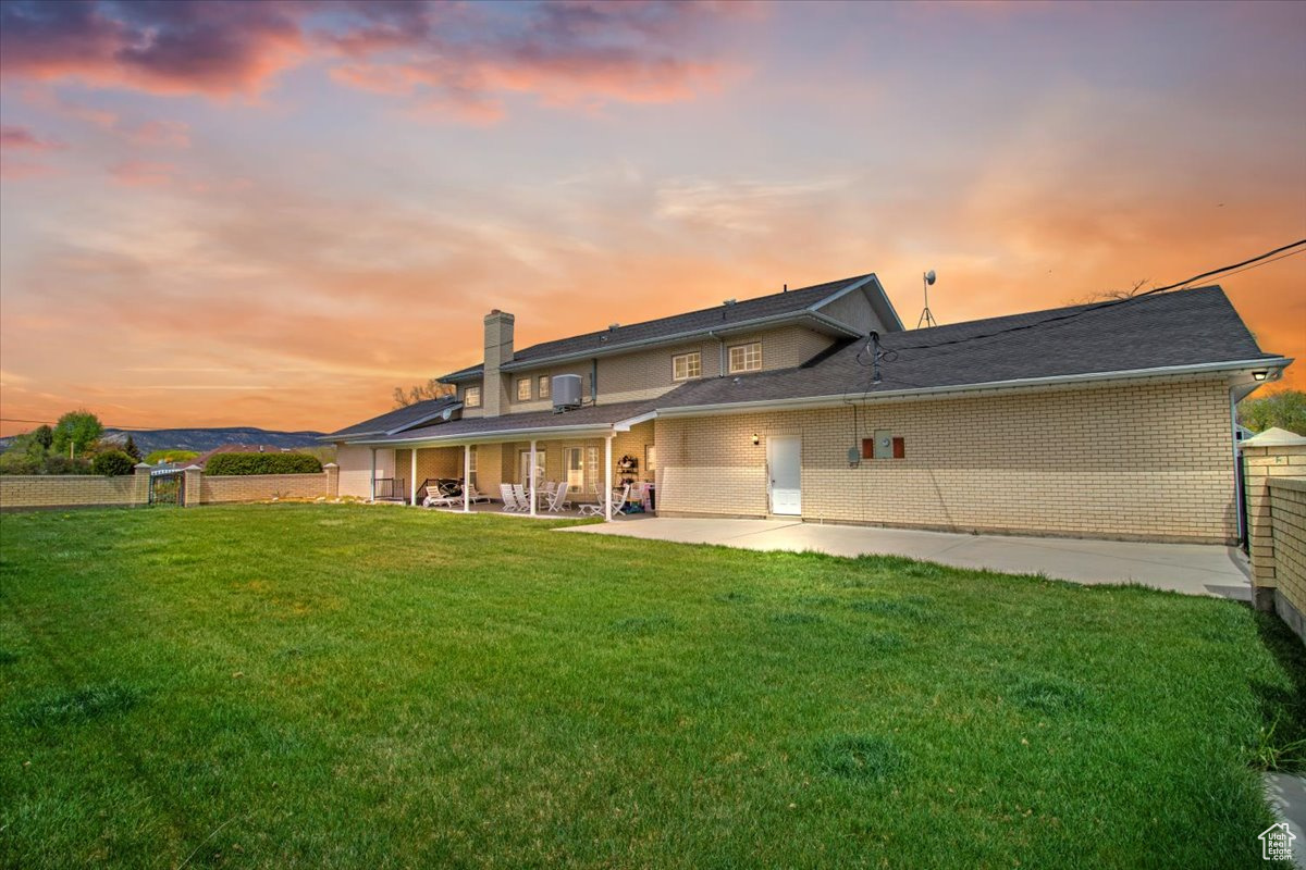 YOUNG PROPERTY - Residential