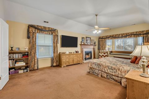 Tiny photo for 1972 E EVERLEIGH CIR, Sandy, UT 84093 (MLS # 2127645)