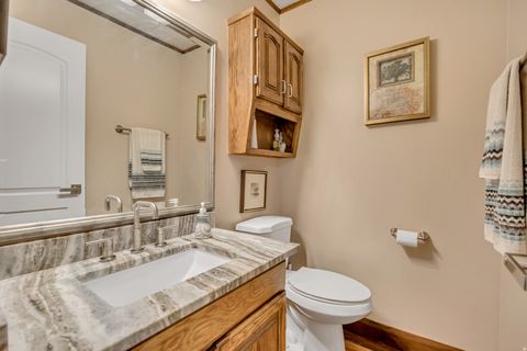 Tiny photo for 1972 E EVERLEIGH CIR, Sandy, UT 84093 (MLS # 2127645)