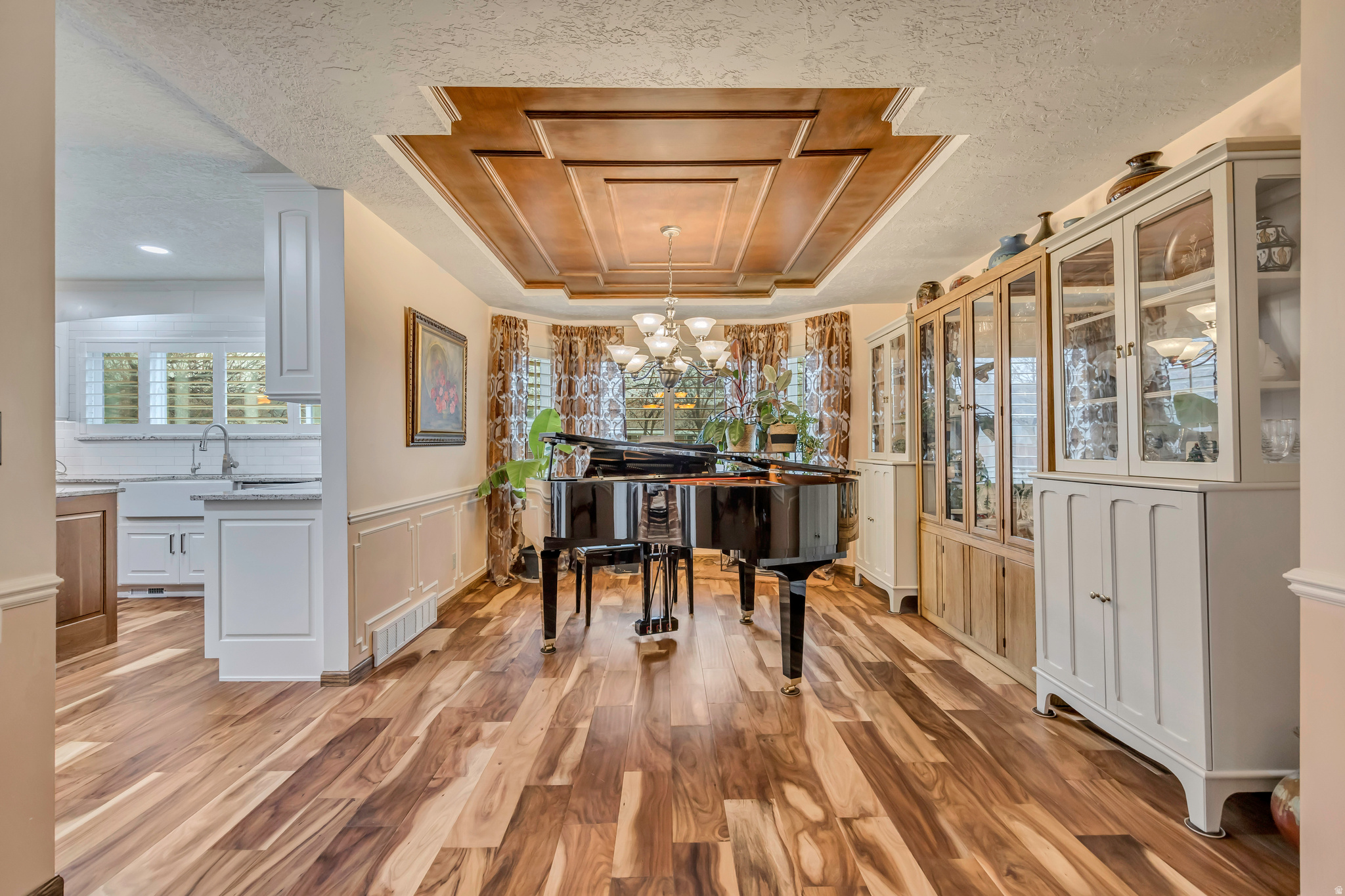 MEADOWS - Residential