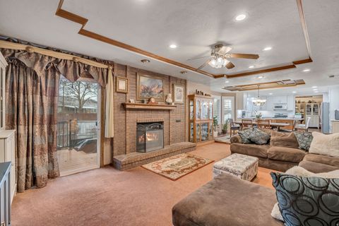 Tiny photo for 1972 E EVERLEIGH CIR, Sandy, UT 84093 (MLS # 2127645)
