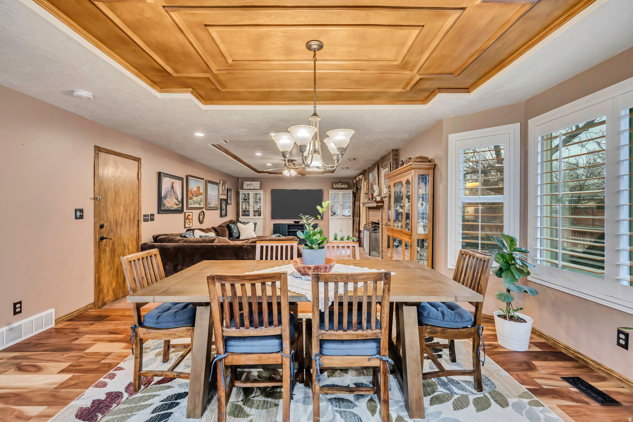 MEADOWS - Residential