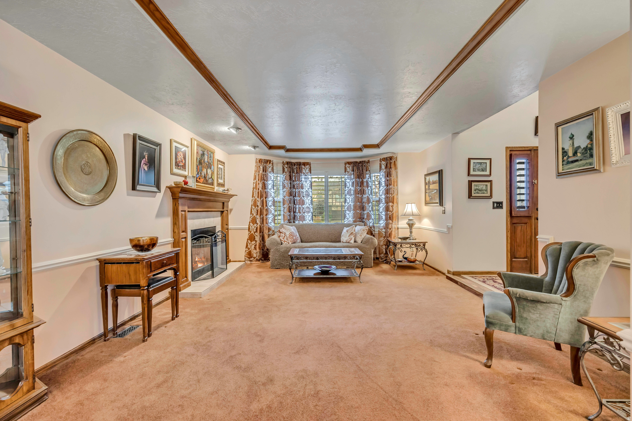 MEADOWS - Residential