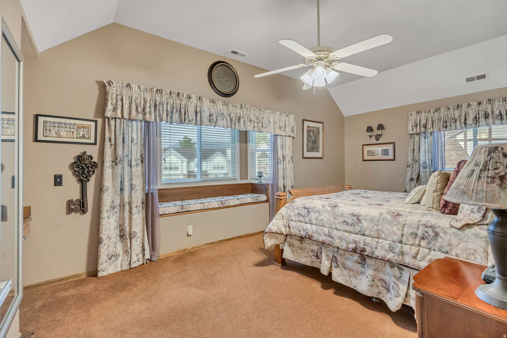 MEADOWS - Residential