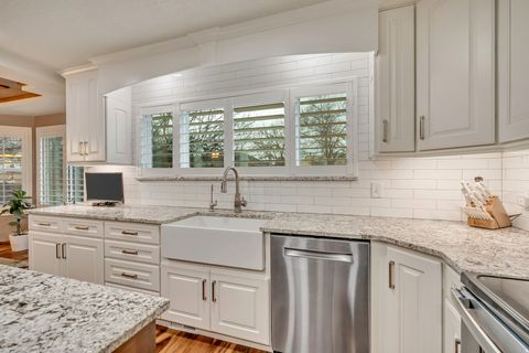 Tiny photo for 1972 E EVERLEIGH CIR, Sandy, UT 84093 (MLS # 2127645)