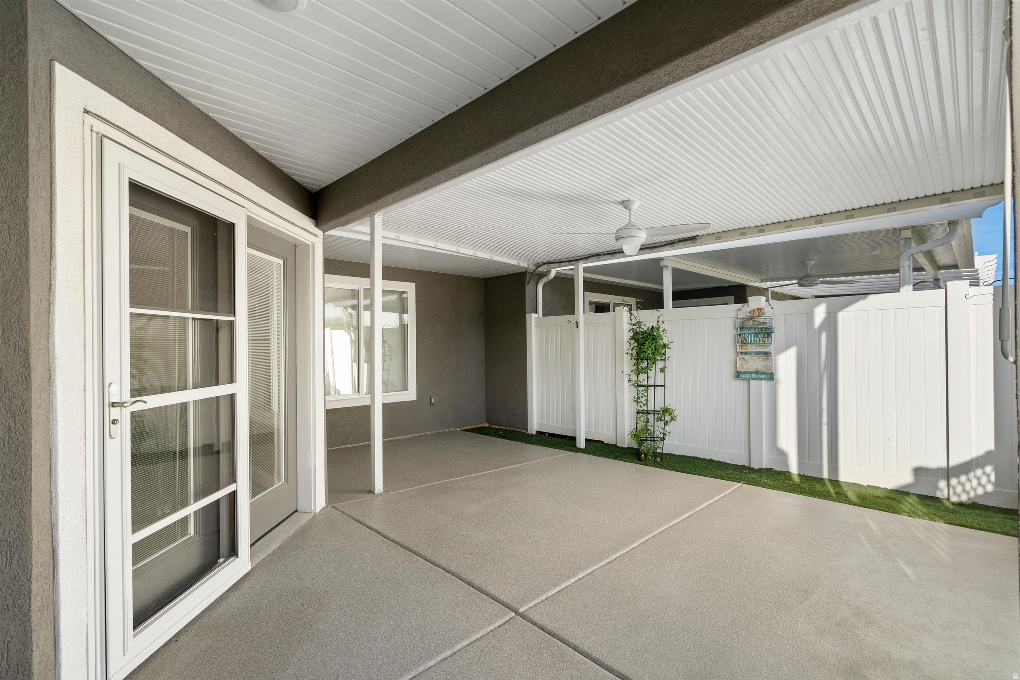 THE VILLAS AT LEGACY FARMS - Residential