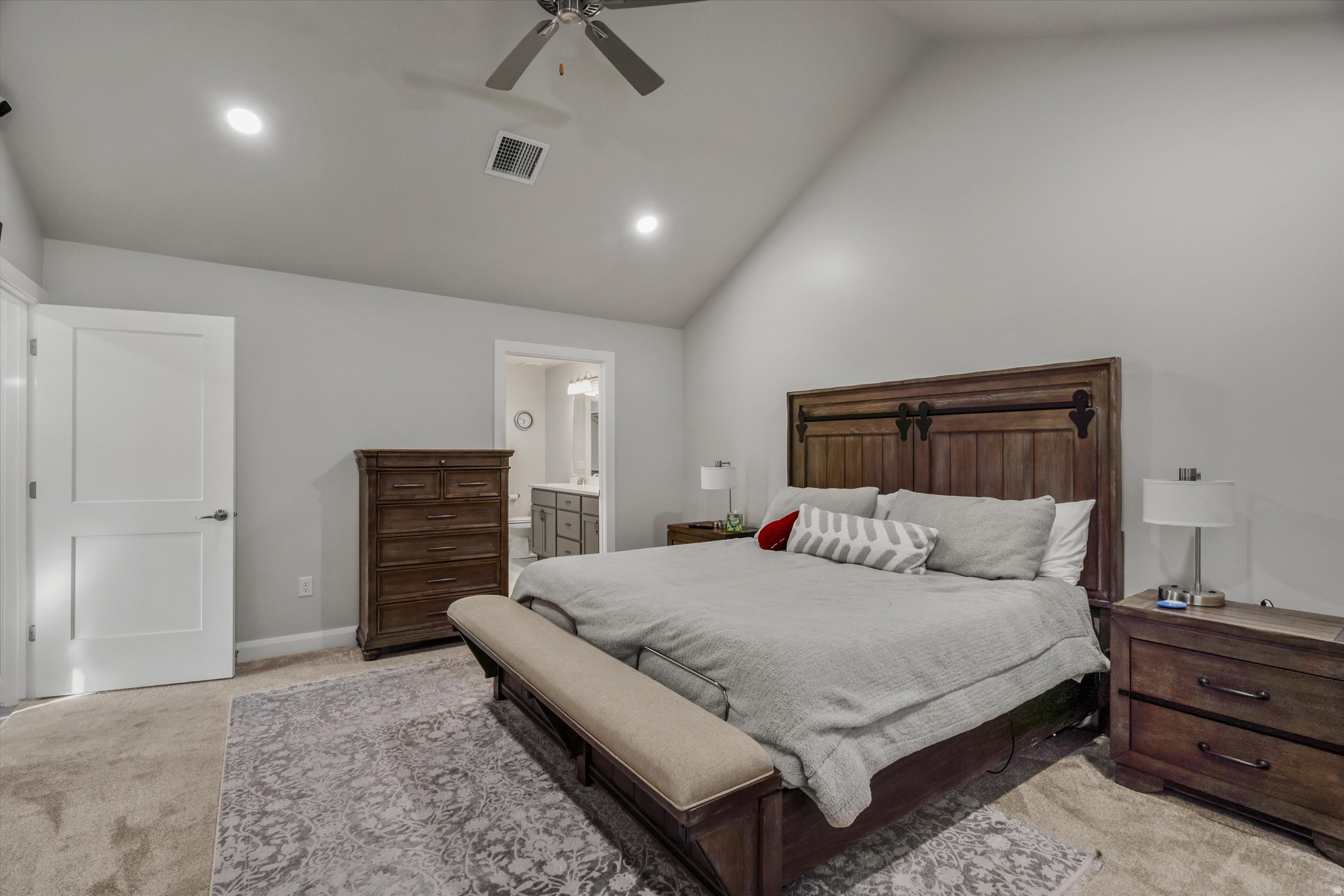 THE VILLAS AT LEGACY FARMS - Residential