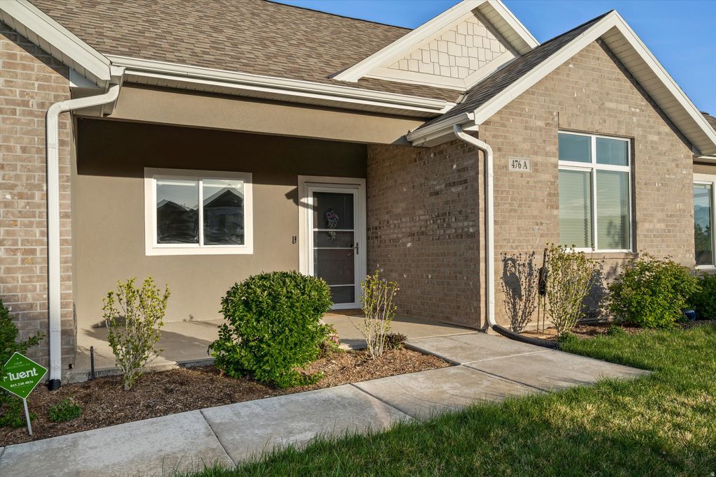 Photo of 476 S IRON SHOE LN E #A, Saratoga Springs, UT 84045 (MLS # 2149517)