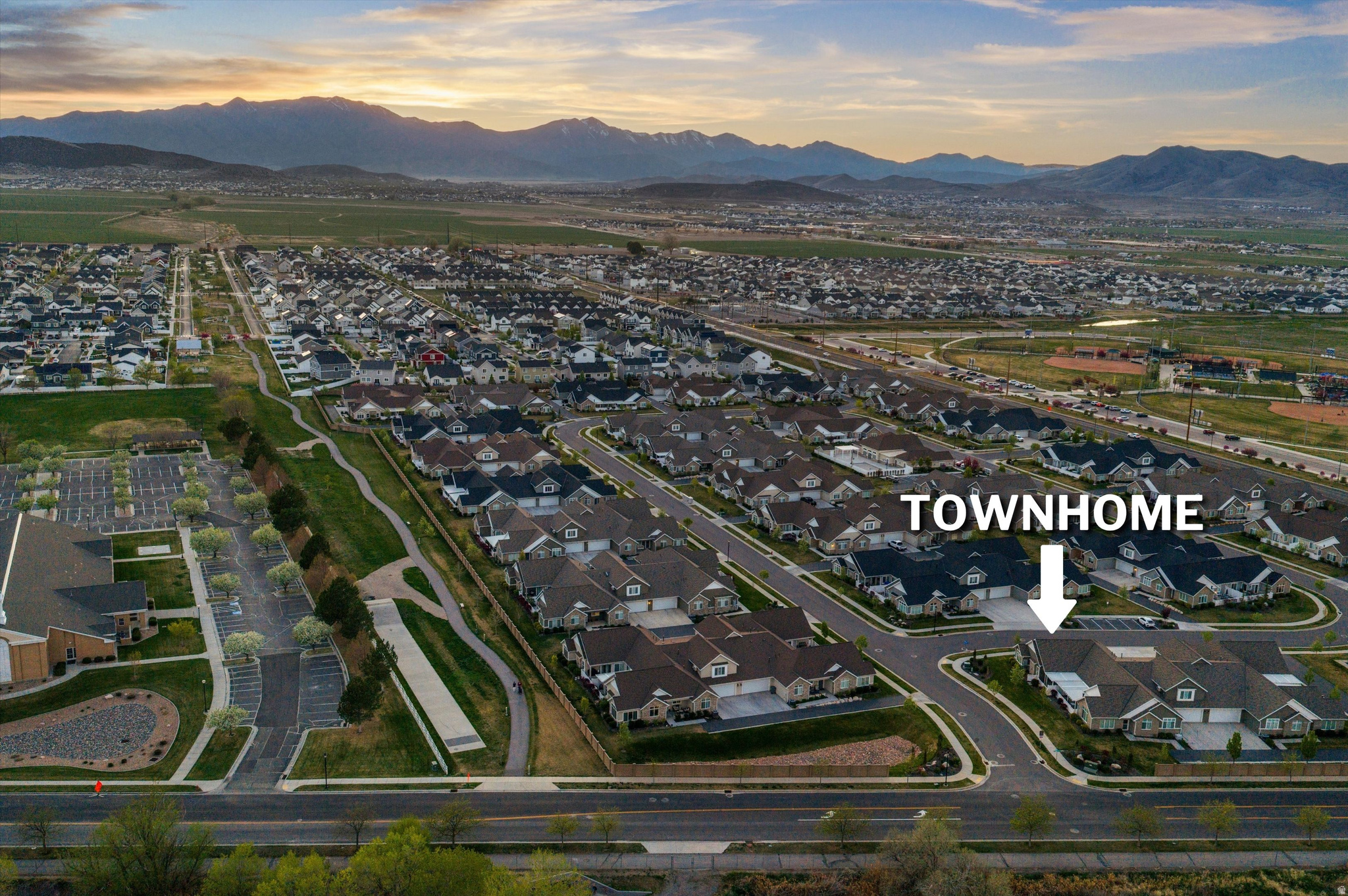 THE VILLAS AT LEGACY FARMS - Residential