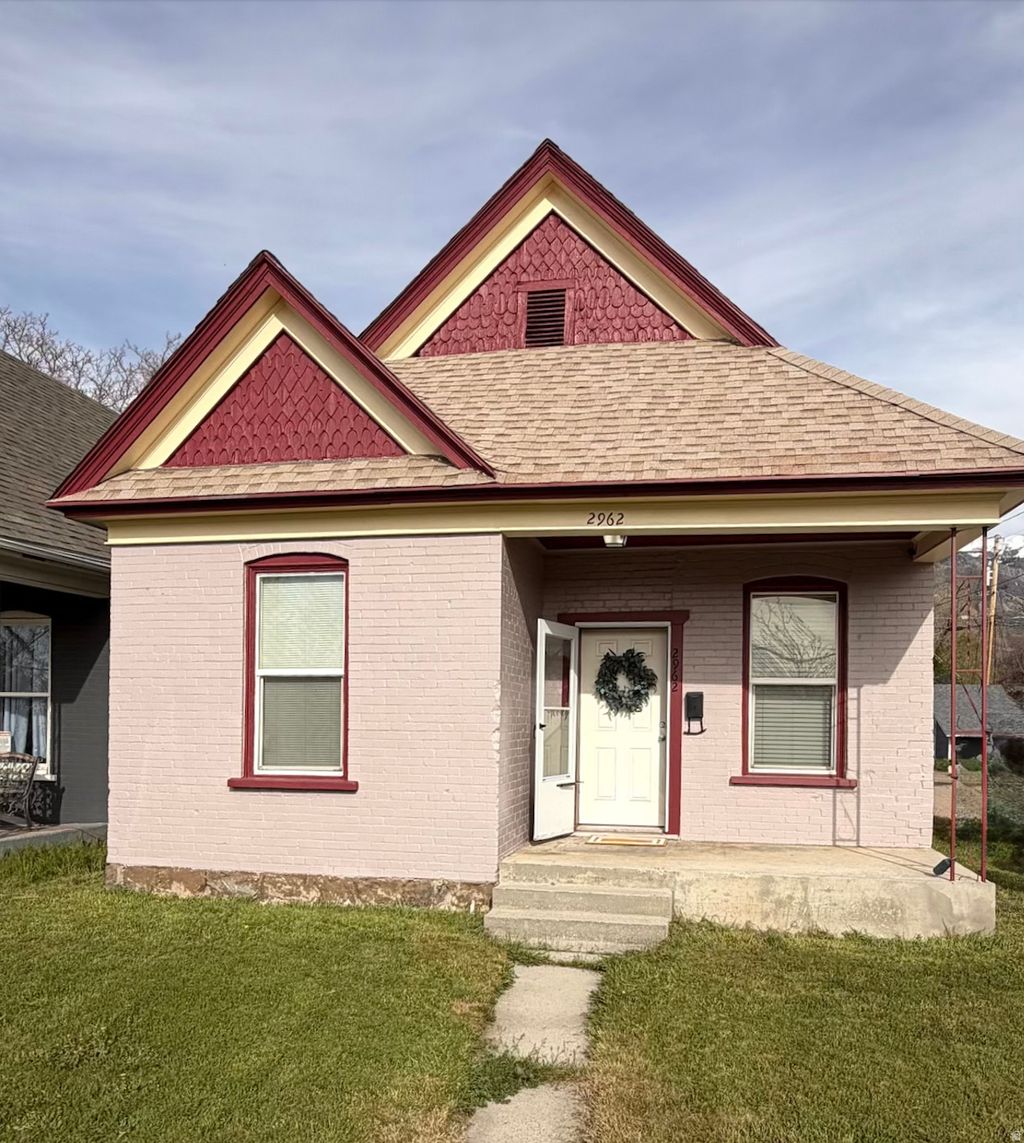 Photo of 2962 S OGDEN AVE, Ogden, UT 84403 (MLS # 2148728)
